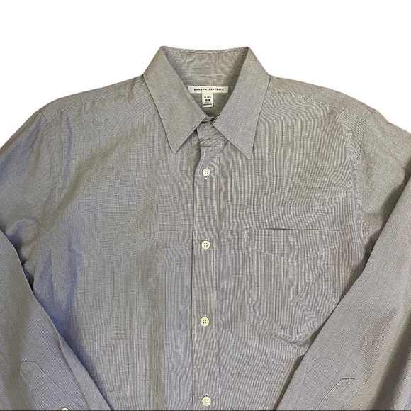 Banana Republic Men’s Med 15-15.5  Grey Plaid Long Sleeved Dress Shirt - Picture 2 of 12